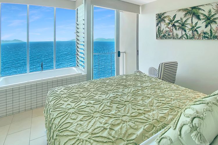 1 Bright Point Apartment 4305