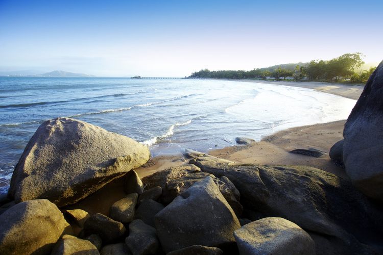 Beached on Magnetic - Picnic Bay