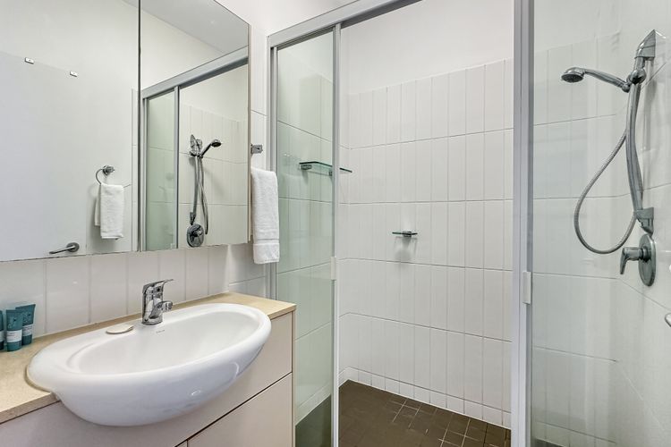 Solmar At The Waters Edge