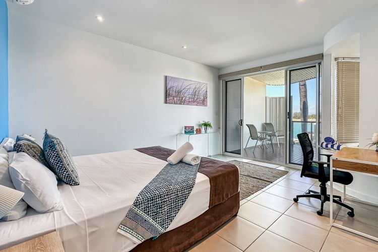 Solmar At The Waters Edge