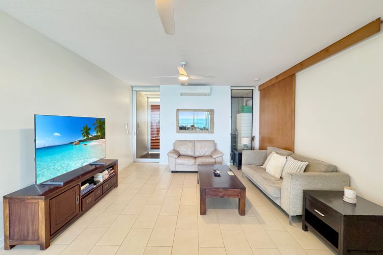 1 Bright Point Apartment 4204, 146 Sooning Street