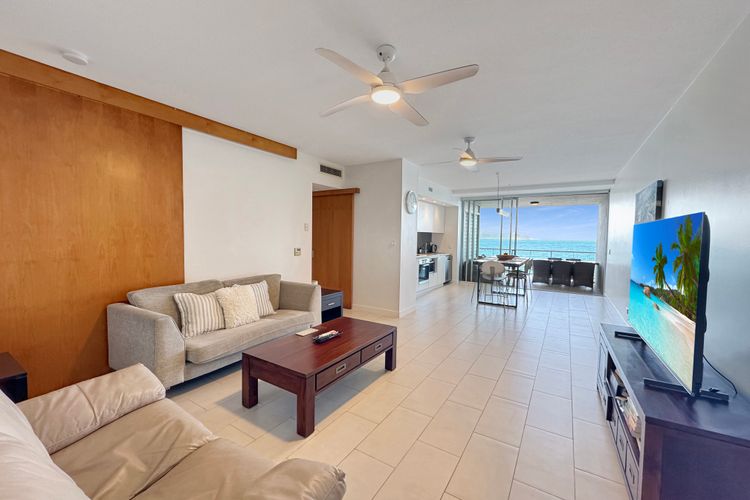 1 Bright Point Apartment 4204, 146 Sooning Street