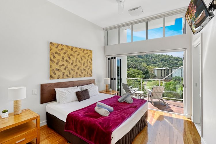 Beachside Apartment 14