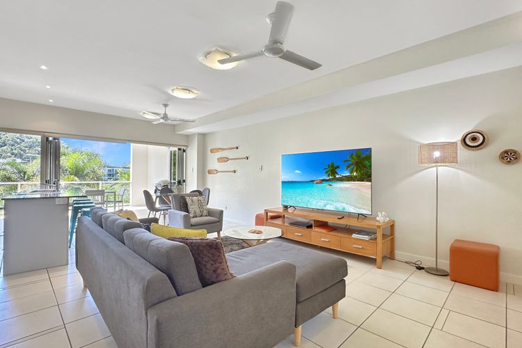 Beachside Apartment 14