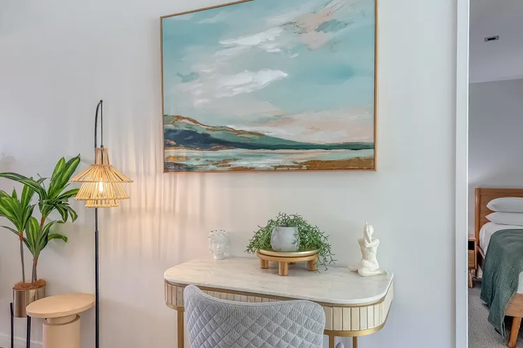 Blue on Blue Apartment 1011