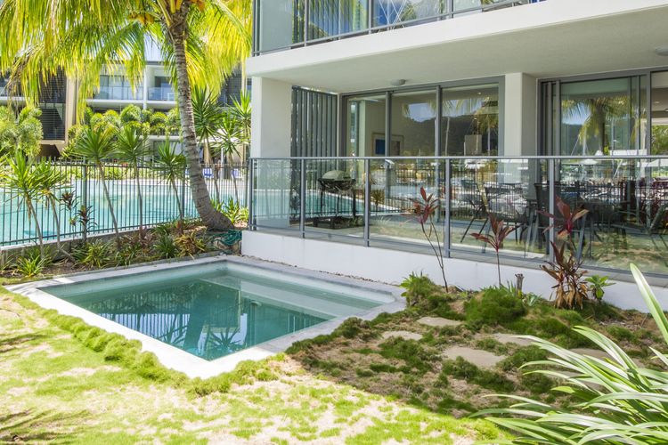 Blue on Blue Apartment 1011 - Private Plunge Pool