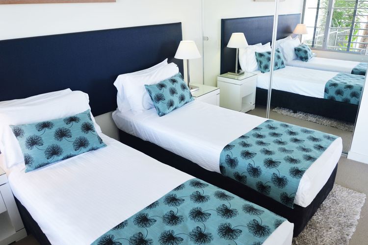 Blue on Blue Apartment 1014 - Bedroom 3