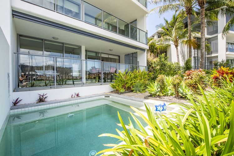 Blue on Blue Apartment 1015 - Plunge Pool