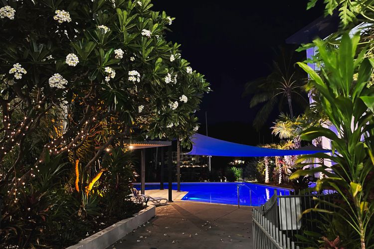 Blue on Blue Apartment 933