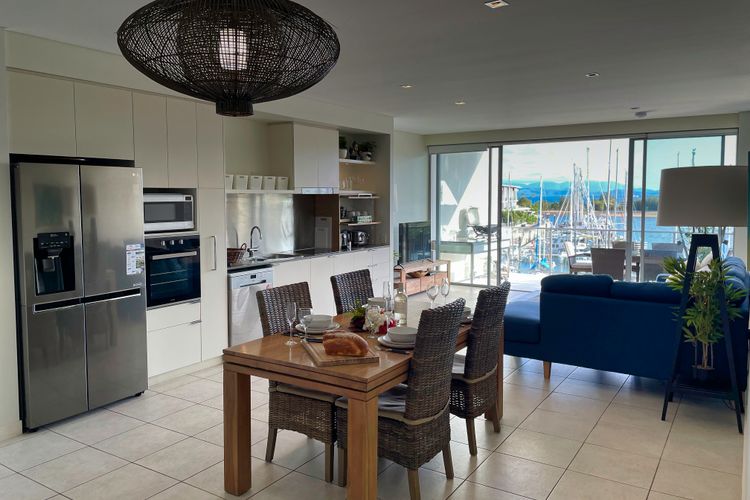 Blue on Blue Apartment 933