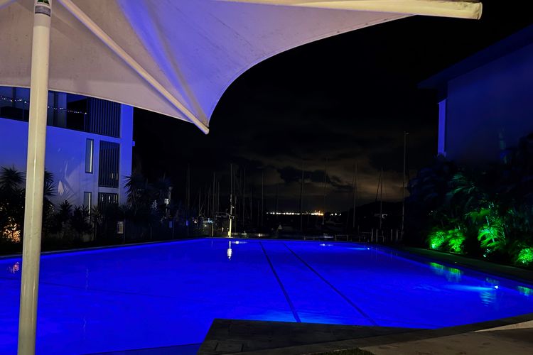 Blue on Blue Apartment 933