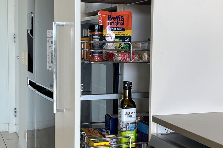 Blue on Blue Apartment 933