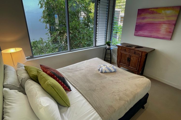 Blue on Blue Apartment 933