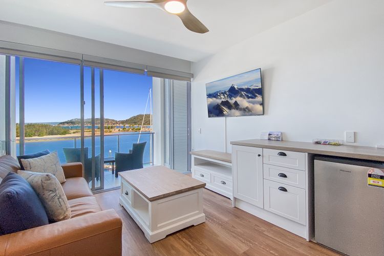 Blue on Blue Studio Room 1362