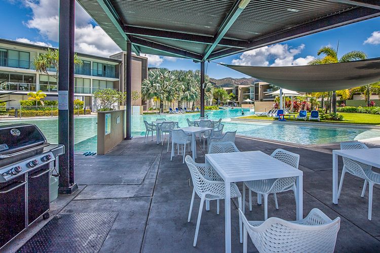 Blue on Blue Superior Studio Room 1221