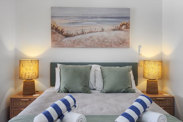 Blue on Blue Superior Studio Room 1221