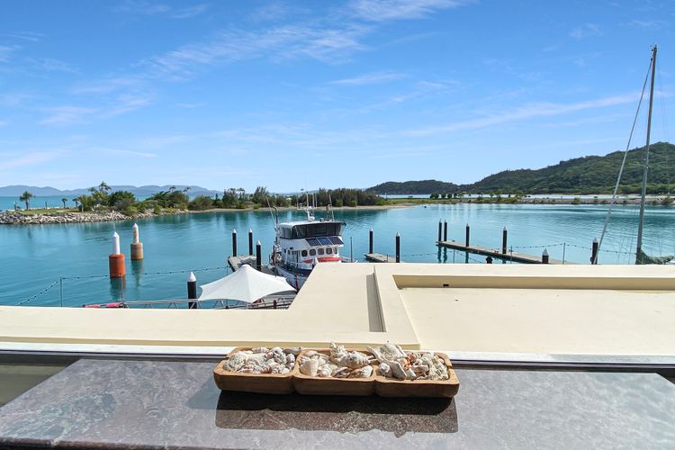 Blue on Blue Superior Studio Room 1271