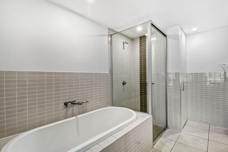 Blue on Blue Superior Studio Room 1321