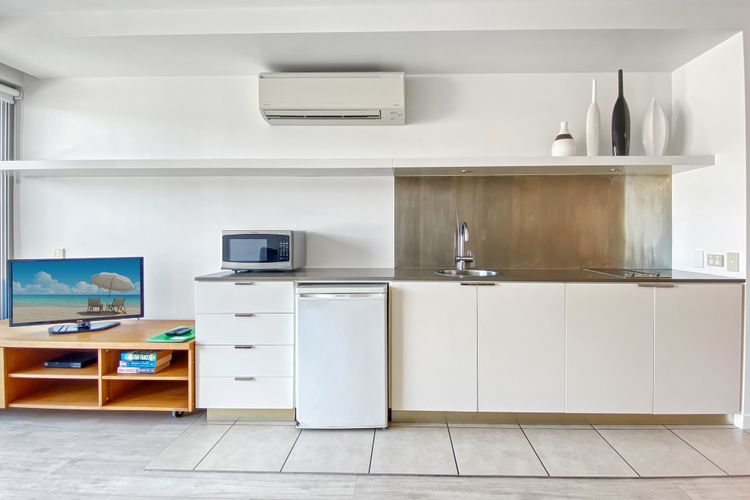 Blue on Blue Superior Studio Room 1321