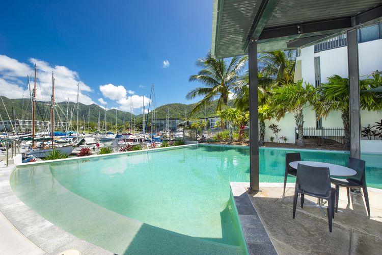 Blue on Blue Superior Studio 1321 - Resort Pool