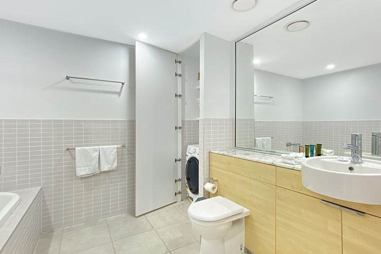 Blue on Blue Apartment 1361