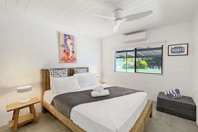 Island View Apt 1