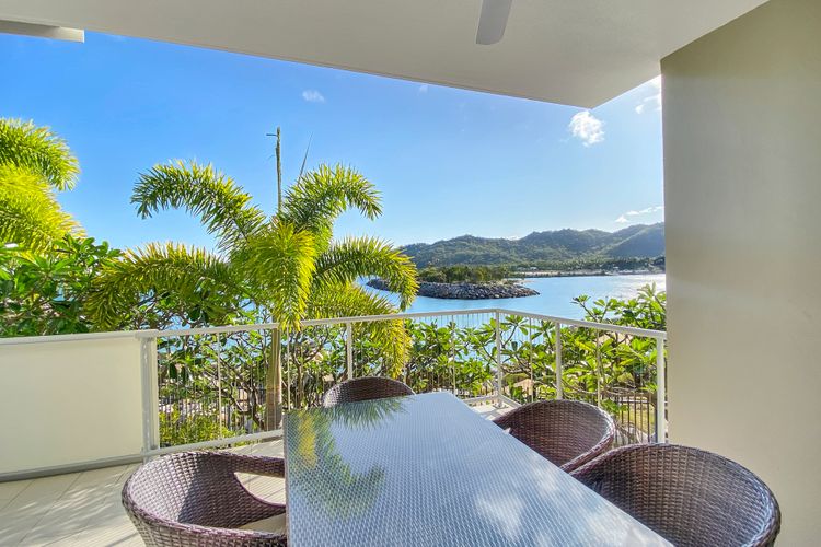 1 Bright Point Apartment 2204