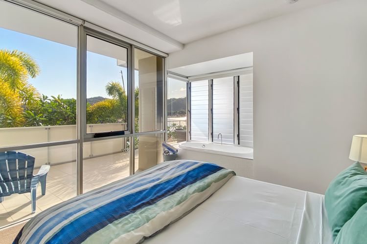 1 Bright Point Apartment 2204