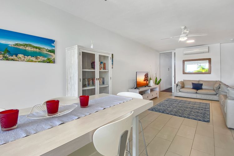 1 Bright Point Apartment 2204