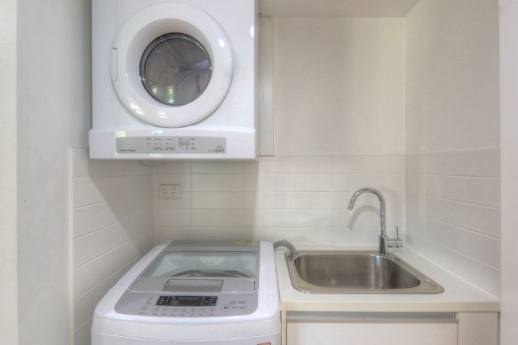 Maggies Beachfront Apt. 10