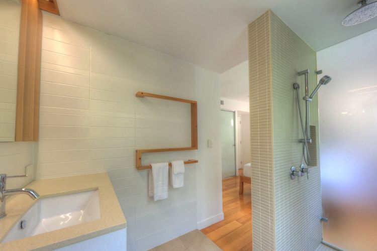 Maggies Beachfront Apt. 11