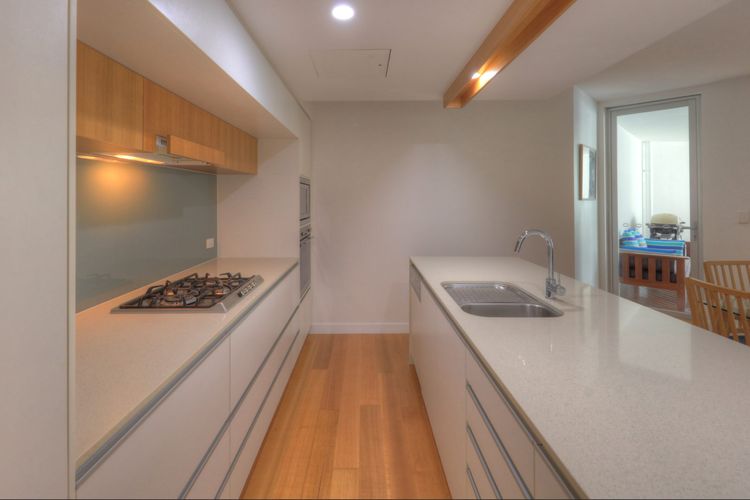 Maggies Beachfront Apt. 11