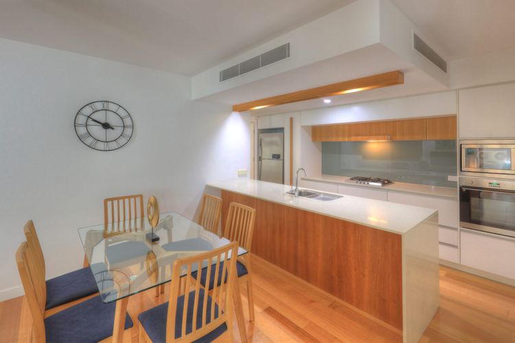 Maggies Beachfront Apt. 11