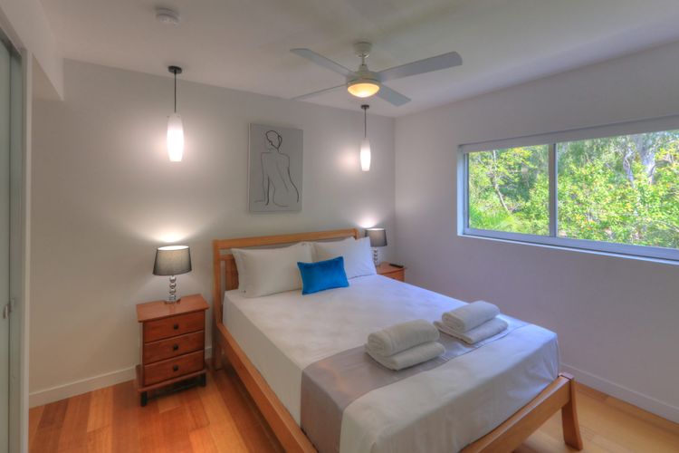 Maggies Beachfront Apt. 11