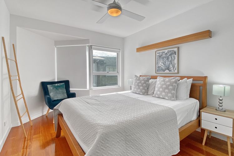 Maggies Beachfront Apt. 12