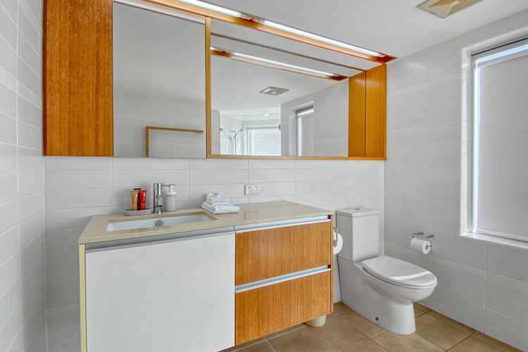 Maggies Beachfront Apt. 12