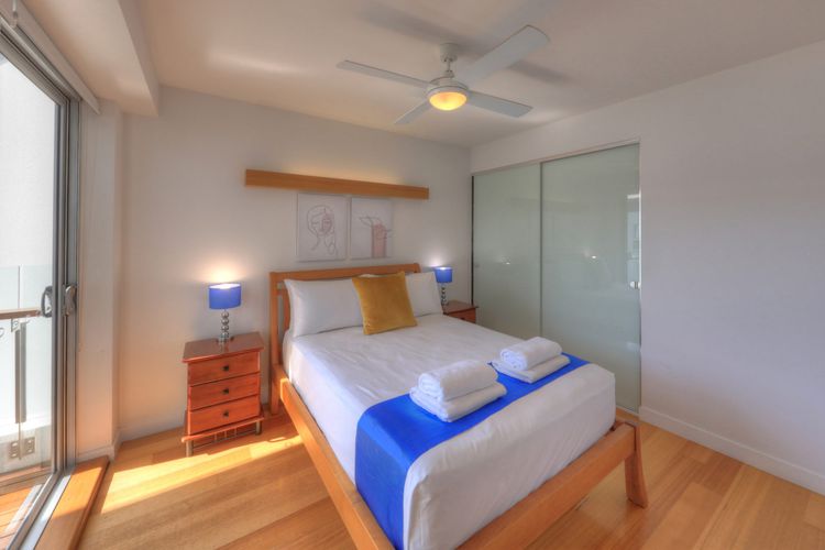 Maggies Beachfront Apt. 13