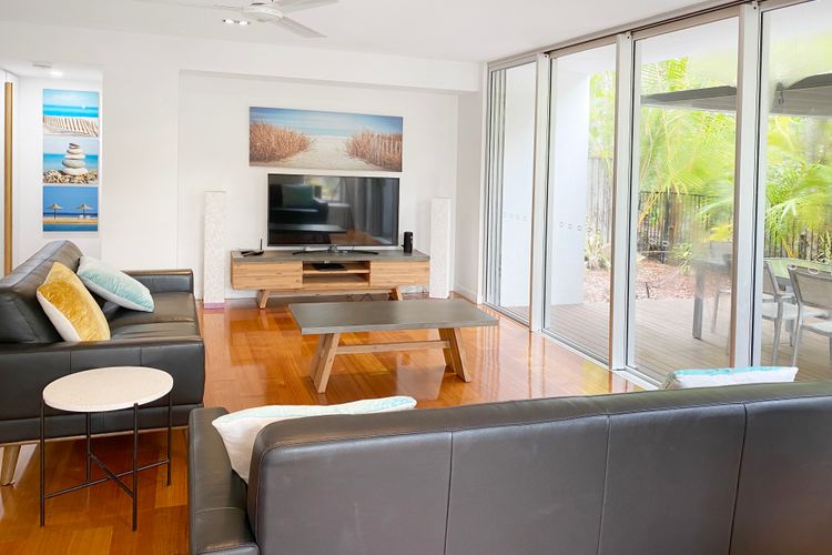 Maggies Beachfront Apt. 2