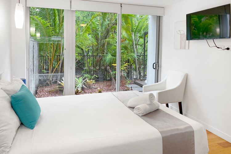 Maggies Beachfront Apt. 2