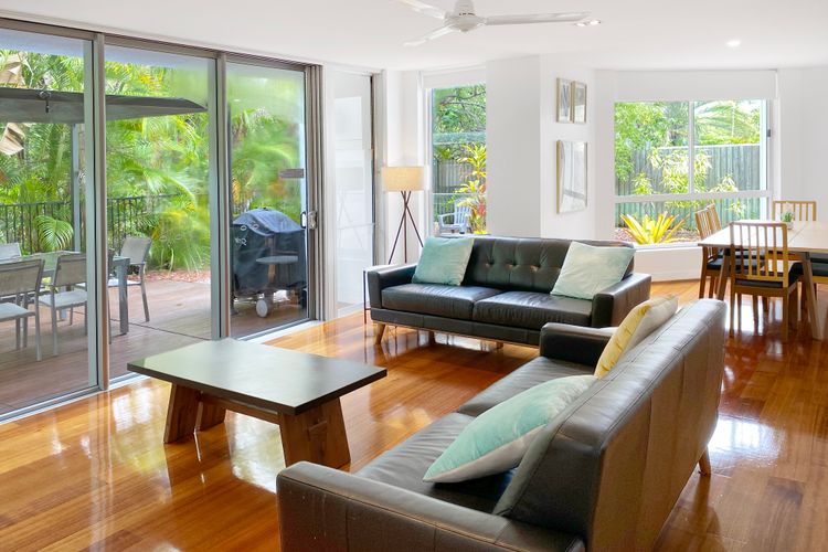 Maggies Beachfront Apt. 2