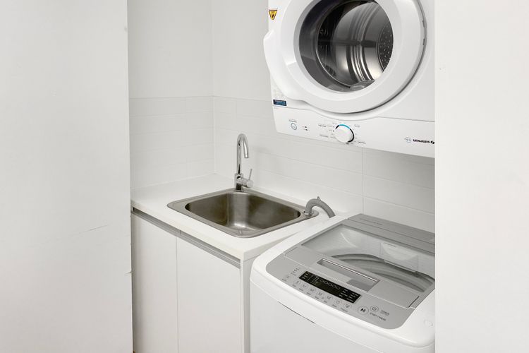 Maggies Beachfront Apt. 2