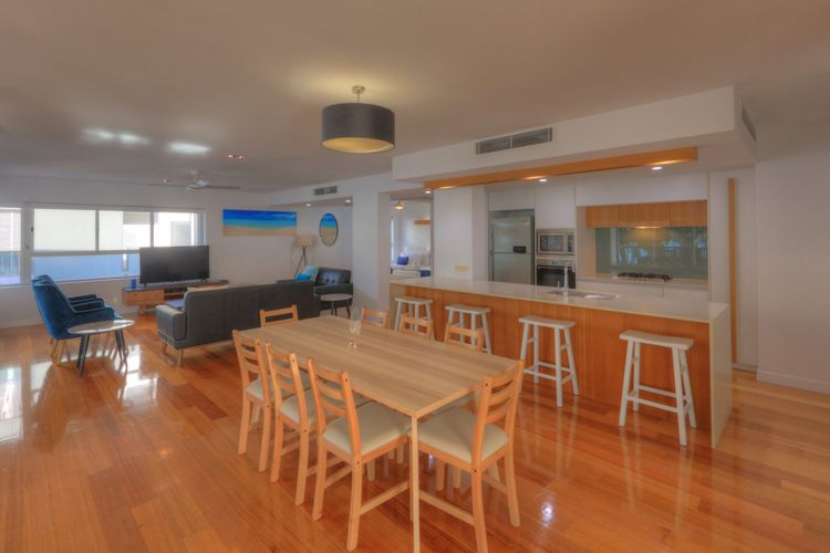 Maggies Beachfront Apt. 3