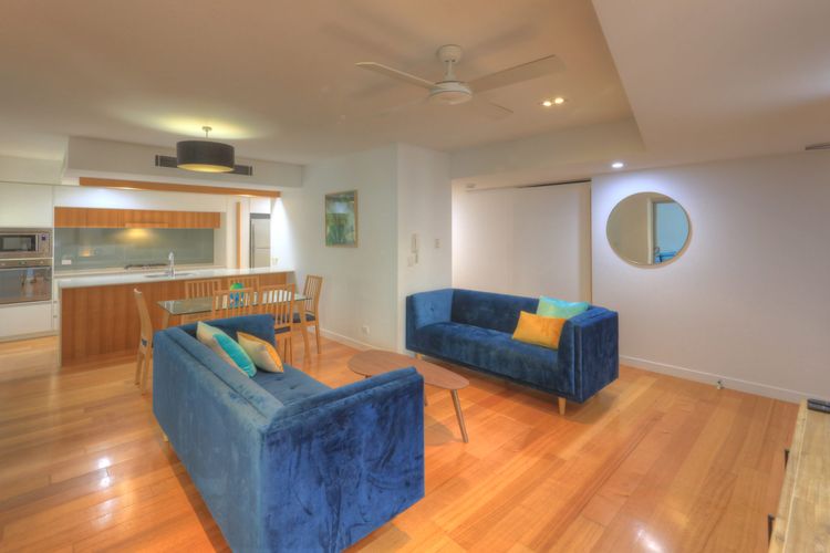 Maggies Beachfront Apt. 4