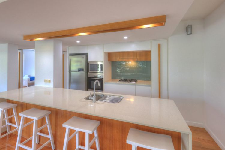 Maggies Beachfront Apt. 5