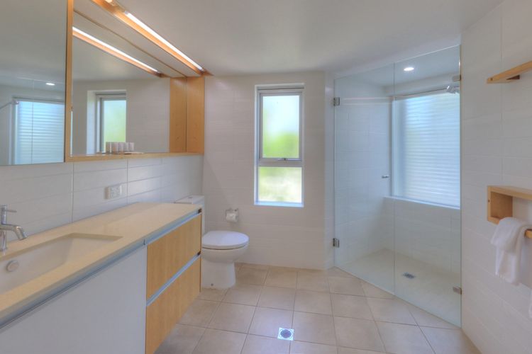 Maggies Beachfront Apt. 5