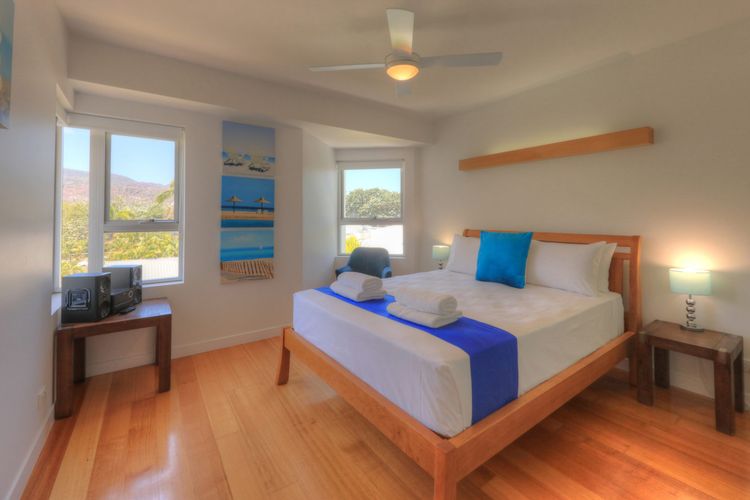 Maggies Beachfront Apt. 6