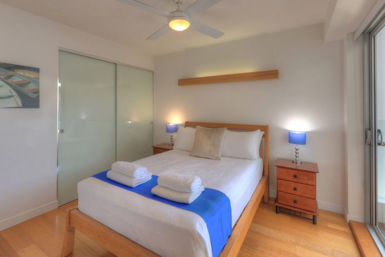 Maggies Beachfront Apt. 6