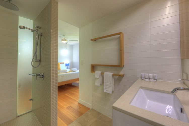 Maggies Beachfront Apt. 7