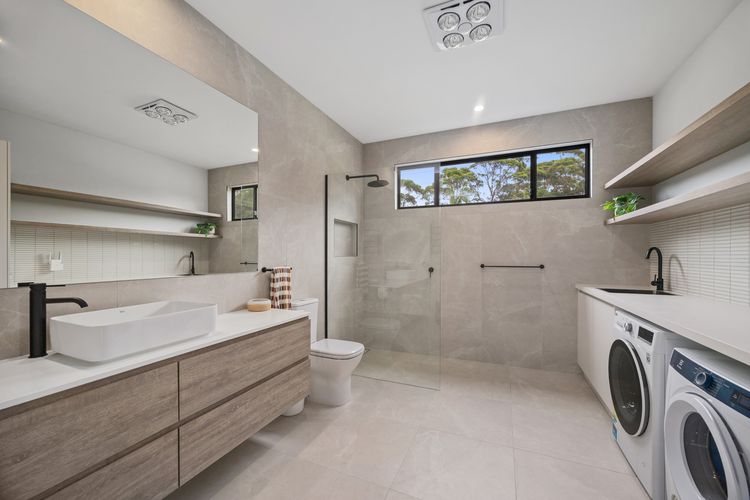 The Bird House Manyana