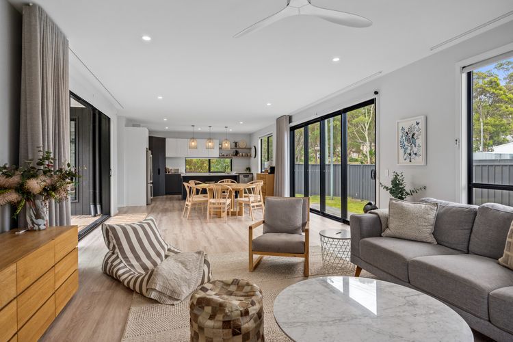 The Bird House Manyana